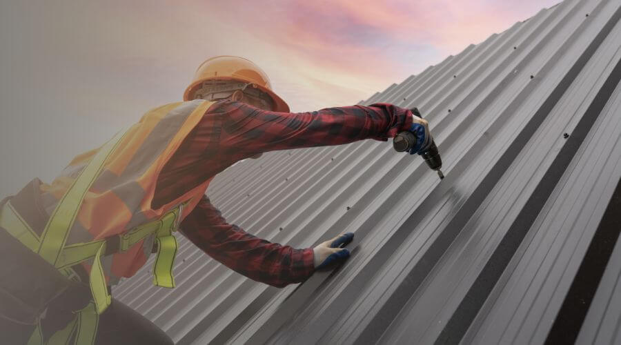 Professional residential roofers in Perry, IL
